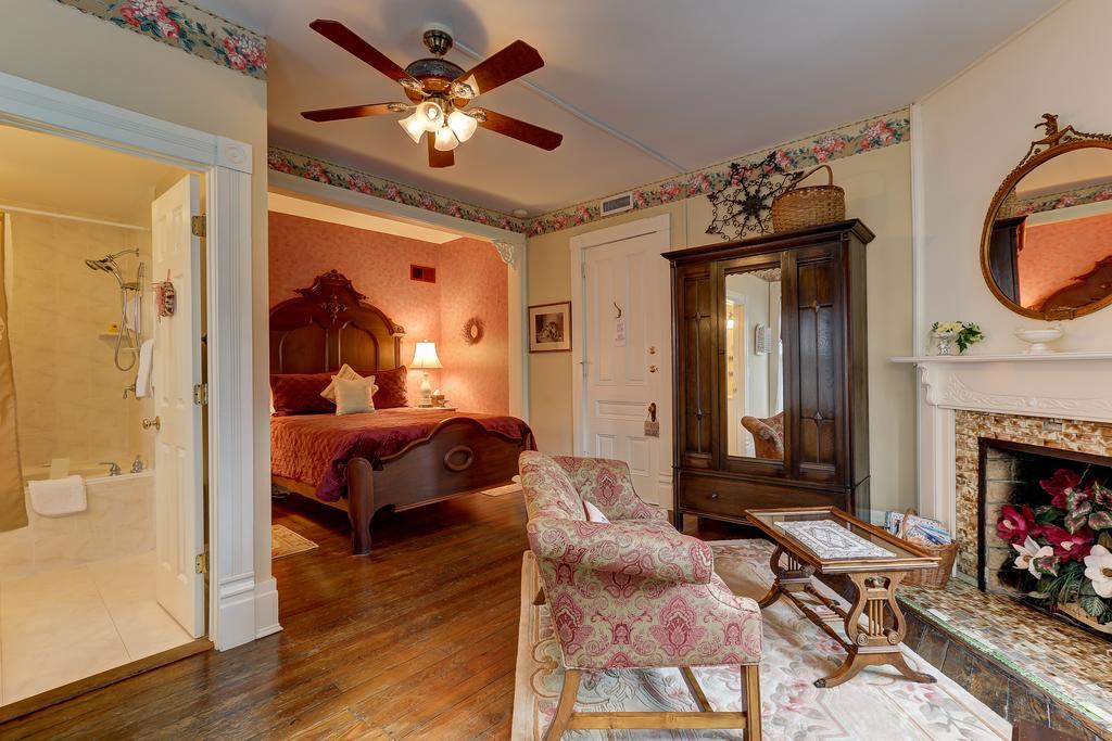 C.W. Worth House Bed And Breakfast Wilmington Bilik gambar